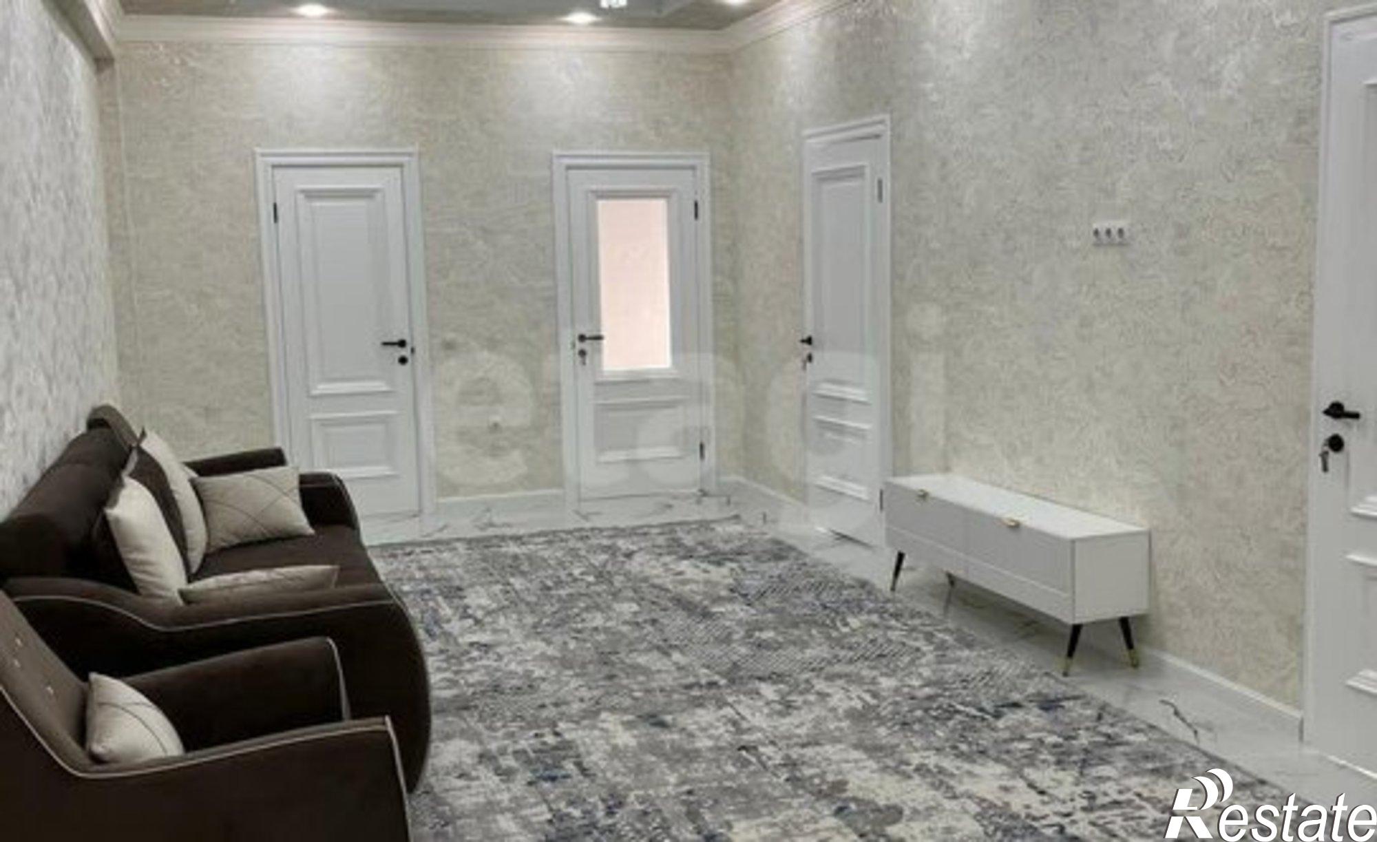 Купить квартиру за 7 900 000 рублей на улица Мочко Базоркина, 18А