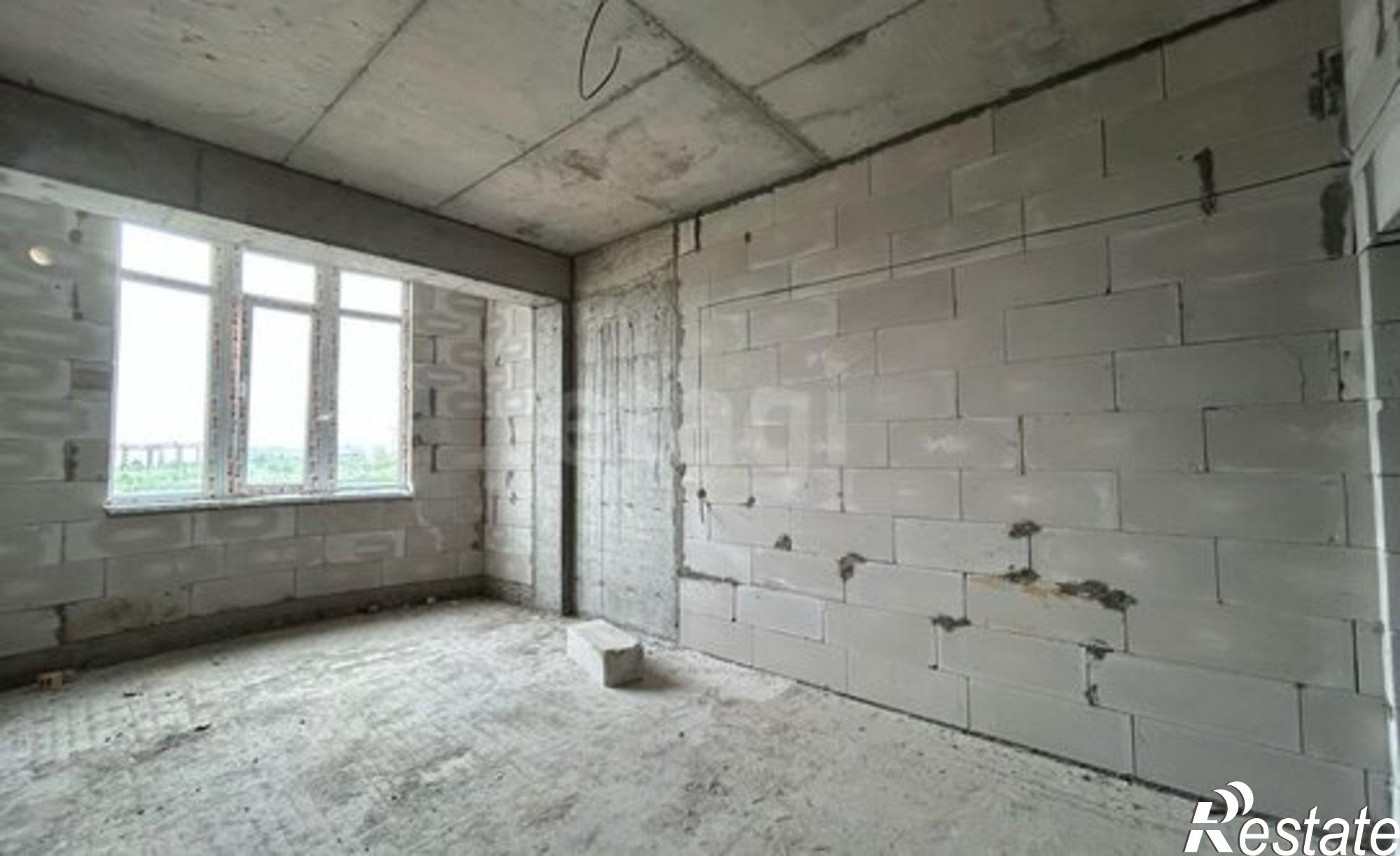 Купить квартиру за 6 800 000 рублей на ул М.Б.Базоркина, 18А