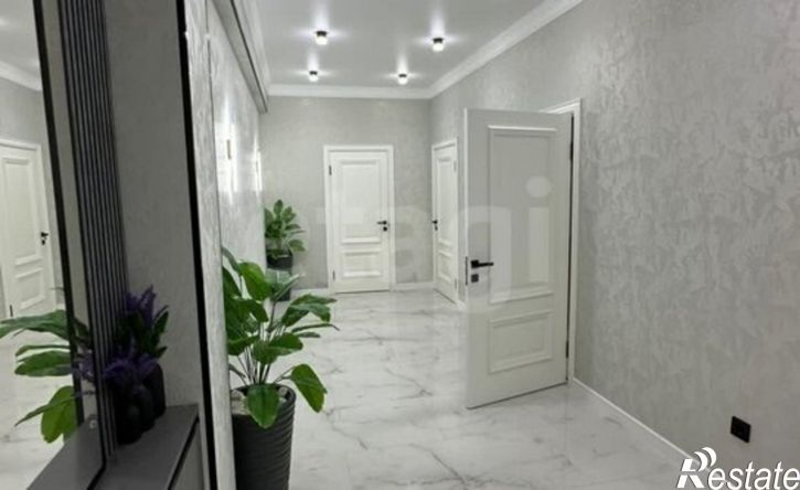 2-комн квартира улица Мочко Базоркина, 18А,  д. 18А