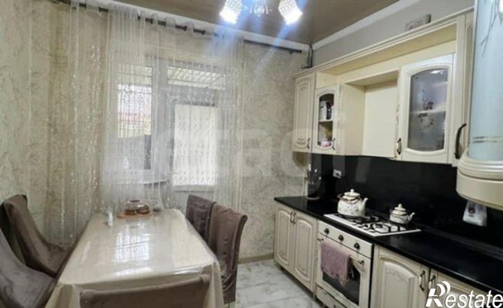 3-комн квартира пр-кт И.Базоркина, 46,  д. 46