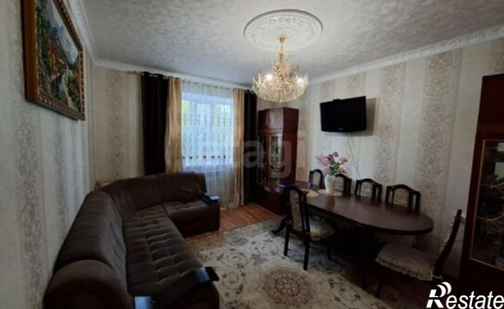 2-комн квартира улица Базоркина, 58,  д. 58