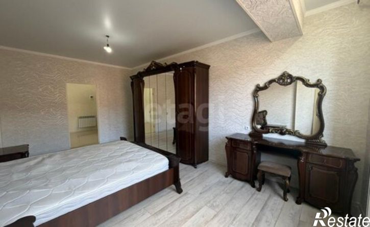 2-комн квартира улица Хаджи-Бикара Муталиева, 1,  д. 1
