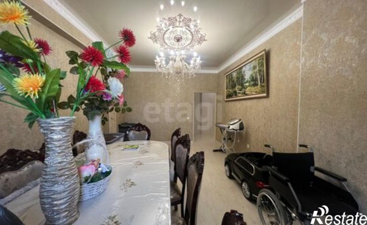 3-комн квартира Магас, улица Саида Чахкиева, 52