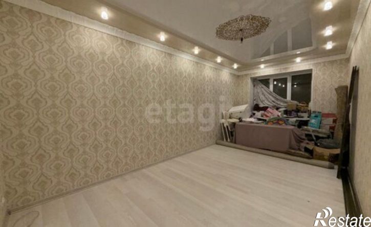 3-комн квартира пр-кт И.Зязикова, 32,  д. 32