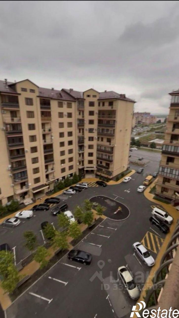 4-комн квартира ул К.Кулиева, 17А,  д. 17А