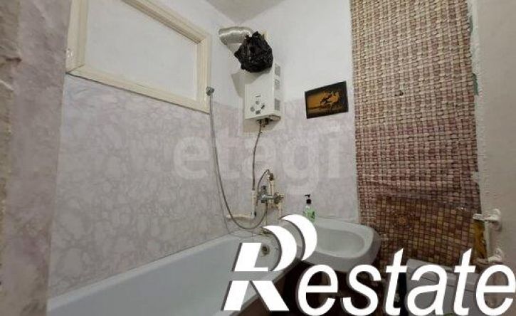 2-комн квартира улица Осканова, 70,  д. 70
