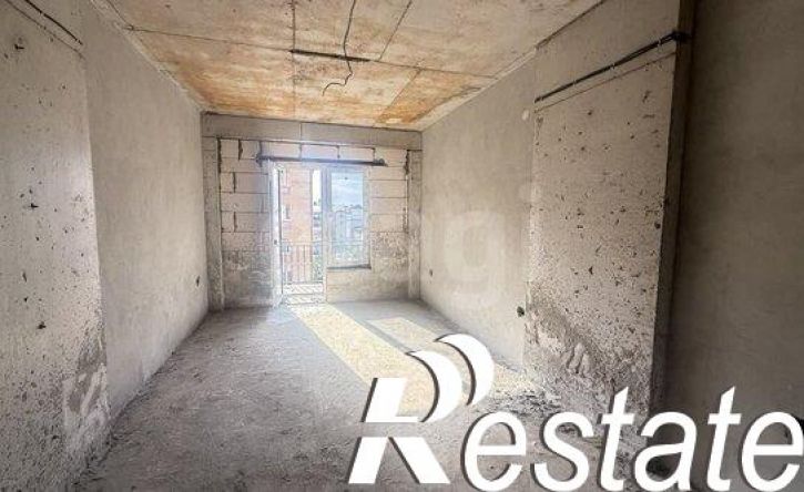 3-комн квартира улица Кайсына Кулиева, 24,  д. 24