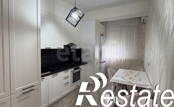 2-комн квартира улица Мочко Базоркина, 18А,  д. 18А