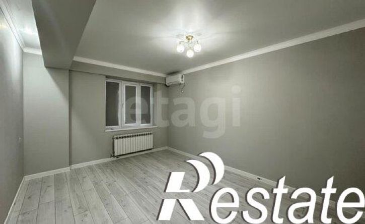 2-комн квартира улица Хаджи-Бикара Муталиева, 1,  д. 1