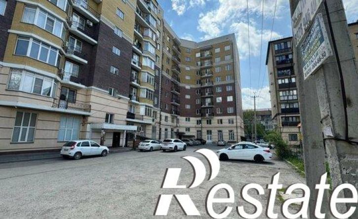 3-комн квартира улица Джабагиева, 145,  д. 145